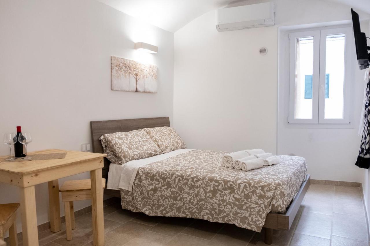 Ferienwohnung Domus Regina Carmela Monopoli Exterior foto
